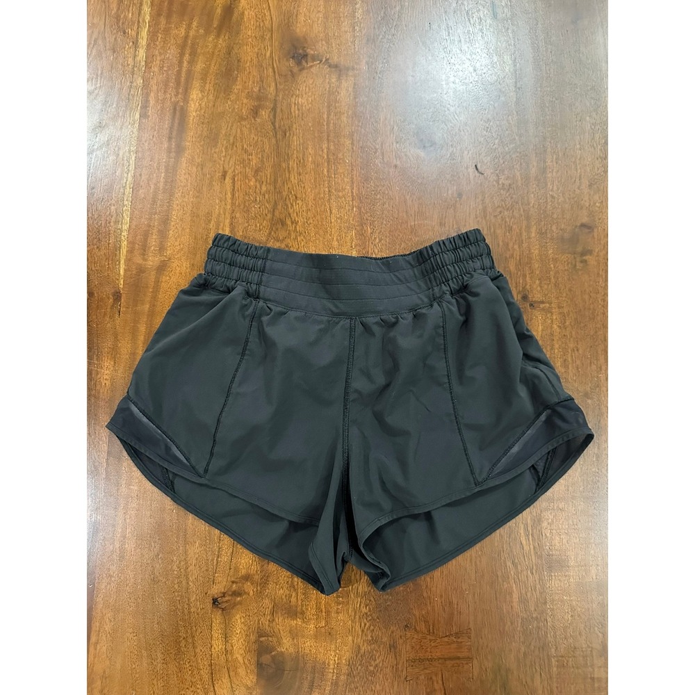 Lululemon Hotty Hot High-Rise Lined Short 2.5" Black Athletic Running Size 6